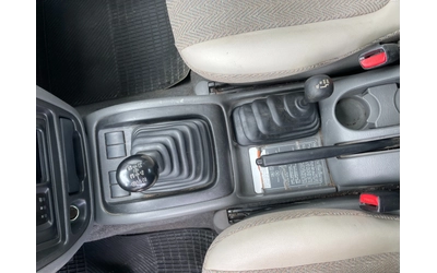 Suzuki Grand vitara V6 24v - автомобили, коли, обяви за нови и употребявани 7