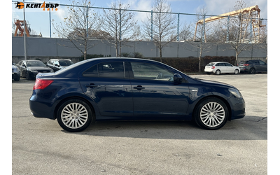suzuki-kizashi-2-4-4x4-avtomat - 4