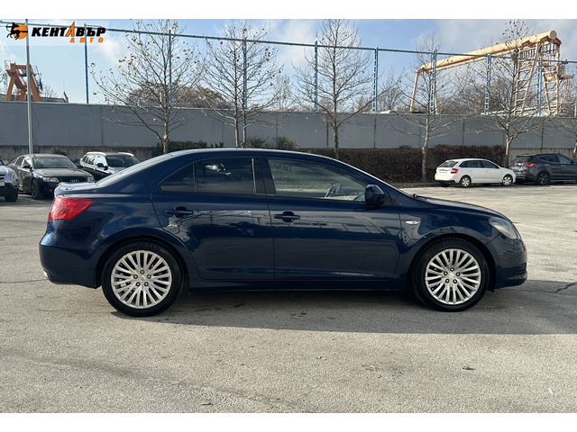 Suzuki Kizashi 2.4/4x4/Автомат - автомобили, коли, обяви за нови и употребявани 4