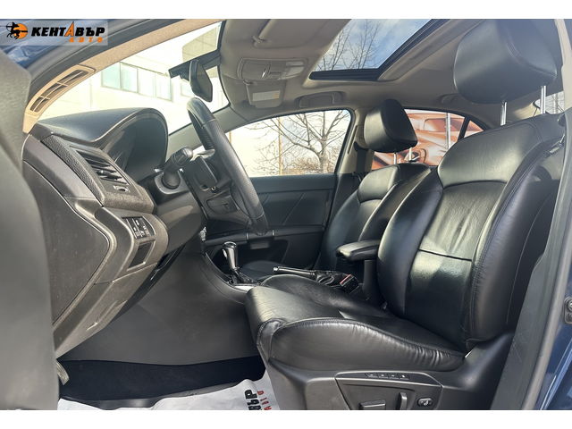 Suzuki Kizashi 2.4/4x4/Автомат - автомобили, коли, обяви за нови и употребявани 7