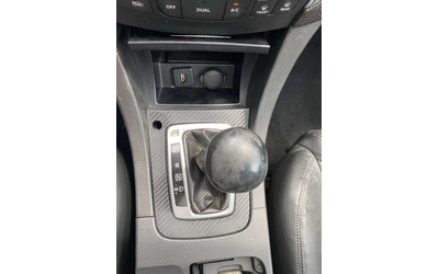 Suzuki Kizashi 2.4 AUT AWD - автомобили, коли, обяви за нови и употребявани 11