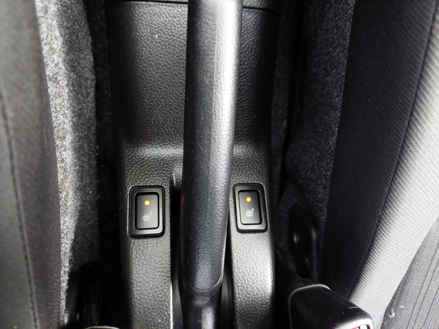 Suzuki Swift 1, 2i 4x4 - автомобили, коли, обяви за нови и употребявани 12