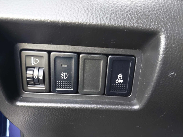 Suzuki Swift 1, 2i 4x4 - автомобили, коли, обяви за нови и употребявани 13