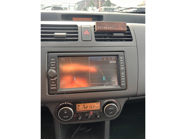 Suzuki Swift 1.3i NAVI EURO 4 - автомобили, коли, обяви за нови и употребявани 11