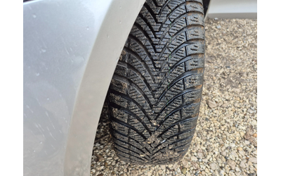 Suzuki Swift 1.3DDIS - автомобили, коли, обяви за нови и употребявани 16