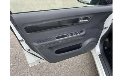 Suzuki Swift 1.3I 90кс 4Х4 EURO 4 KЛИМАТИК - автомобили, коли, обяви за нови и употребявани 6