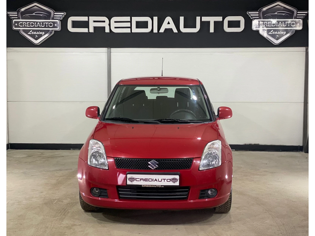 Suzuki Swift 1.3i - автомобили, коли, обяви за нови и употребявани 1