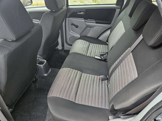 Suzuki SX4 1.6 БЕНЗИН 4х4 / ЛИЗИНГ - автомобили, коли, обяви за нови и употребявани 14