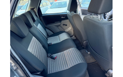 Suzuki SX4 1.6i 4x4 - автомобили, коли, обяви за нови и употребявани 15