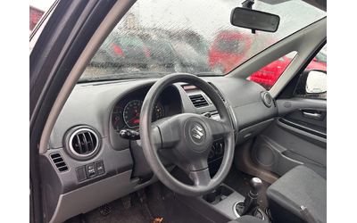 Suzuki SX4 1.6i EURO 4 - автомобили, коли, обяви за нови и употребявани 9