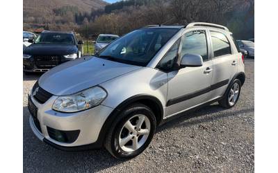 Suzuki SX4 1.6i 4x4 ITALIA - автомобили, коли, обяви за нови и употребявани 6