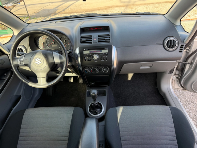 Suzuki SX4 1.6i 4x4 ITALIA - автомобили, коли, обяви за нови и употребявани 7