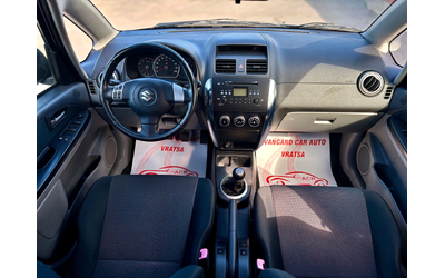 Suzuki SX4 - автомобили, коли, обяви за нови и употребявани 7
