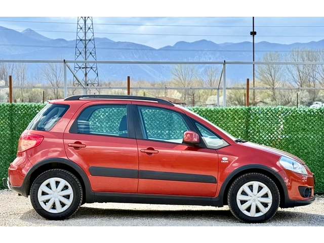 Suzuki SX4 S-Cross 1.9DDIS 4x4 - автомобили, коли, обяви за нови и употребявани 7