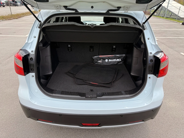 Suzuki SX4 S-Cross 1.6D* ALLGRIP* 4x4* EURO 6B* - автомобили, коли, обяви за нови и употребявани 6