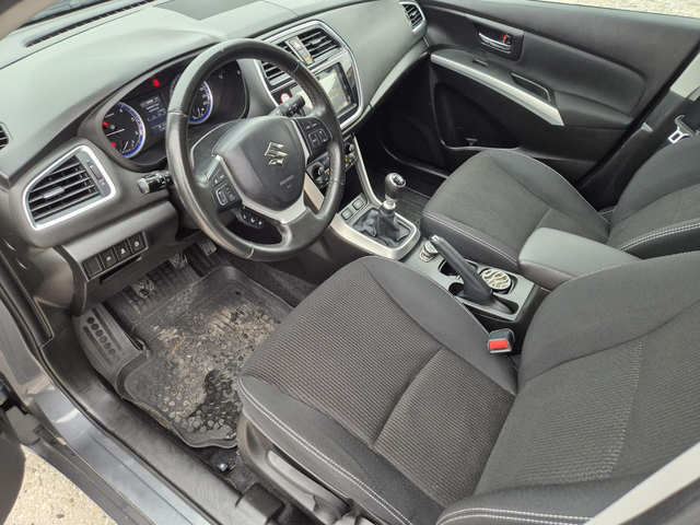 Suzuki SX4 S-Cross, 2017 г., 107530 км, 120 к.с. - автомобили, коли, обяви за нови и употребявани 13