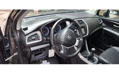 Suzuki SX4 S-Cross Suzuki S-Cross 1.6 4x4   Панорама, Кожа, Сервизна - автомобили, коли, обяви за нови и употребявани 11