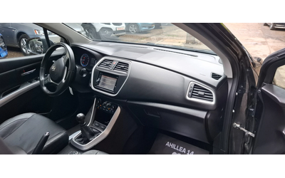 Suzuki SX4 S-Cross Suzuki S-Cross 1.6 4x4   Панорама, Кожа, Сервизна - автомобили, коли, обяви за нови и употребявани 8