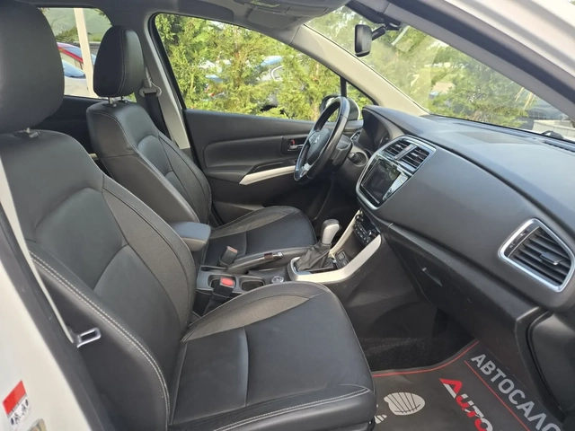 Suzuki SX4 S-Cross 1.6DDIS-120кс= ALLGRIP= АВТОМАТ= FACE= DISTR= PANO - автомобили, коли, обяви за нови и употребявани 14