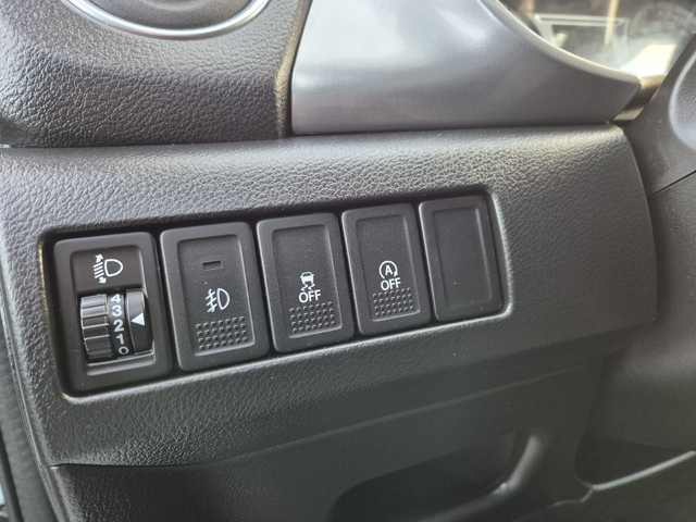 Suzuki Vitara 1.6 D e6 - автомобили, коли, обяви за нови и употребявани 17