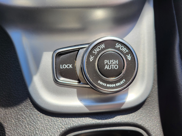 Suzuki Vitara 1.6 D 4X4 120 KC EURO 6B - автомобили, коли, обяви за нови и употребявани 14