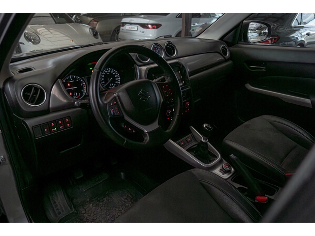 Suzuki Vitara 1.6DDIS/AllGrip/Камера/Подгрев/Xenon/ACC/ - автомобили, коли, обяви за нови и употребявани 6