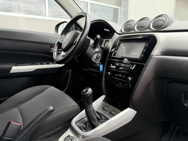 Suzuki Vitara 4x4 1.6i All Grip - автомобили, коли, обяви за нови и употребявани 15