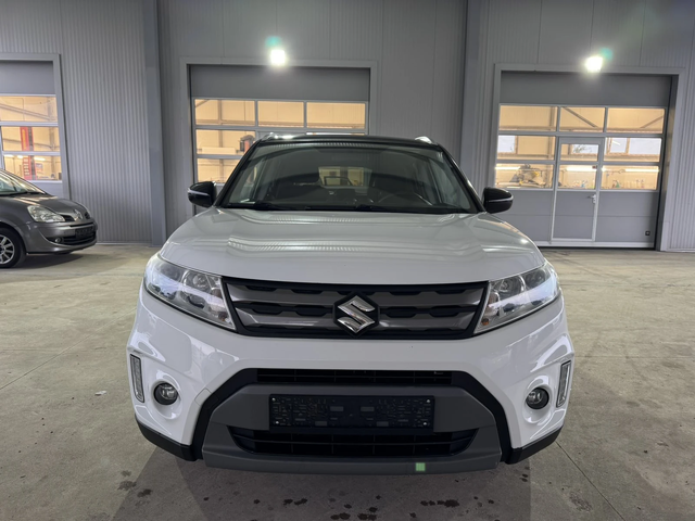 Suzuki Vitara 1.6* GAZ* НАВИ* КАМЕРА* - автомобили, коли, обяви за нови и употребявани 7