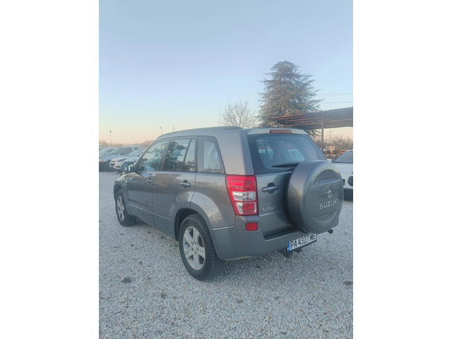 Suzuki Vitara 1.9, 130к.с. 4х4 - автомобили, коли, обяви за нови и употребявани 3