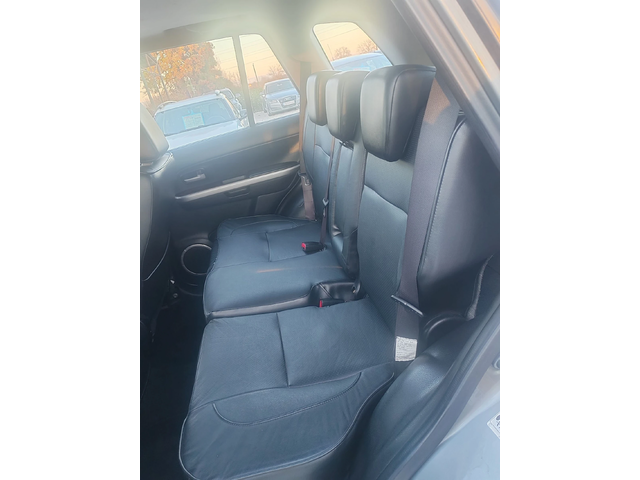 Suzuki Vitara 1.9, 130к.с. 4х4 - автомобили, коли, обяви за нови и употребявани 7