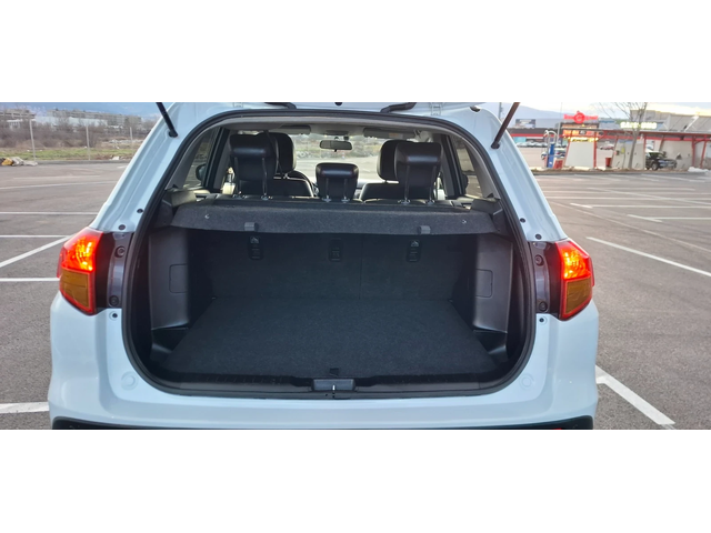 Suzuki Vitara 1.4 Turbo Piz Sulay 4x4  всички екстри за модела - автомобили, коли, обяви за нови и употребявани 10