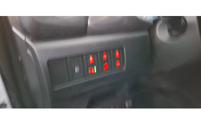 Suzuki Vitara 1.4 Turbo Piz Sulay 4x4  всички екстри за модела - автомобили, коли, обяви за нови и употребявани 15