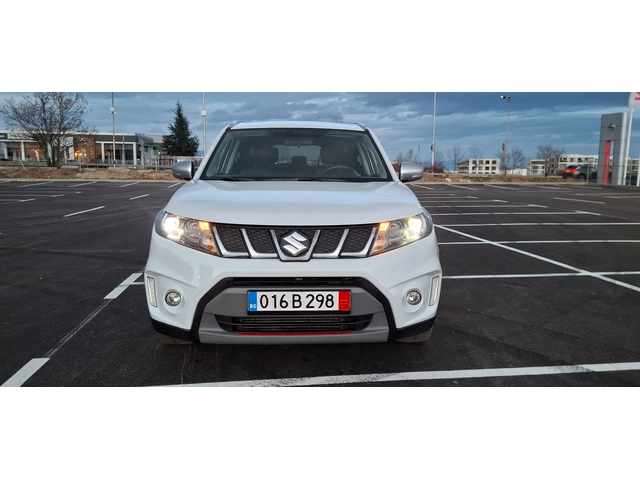 Suzuki Vitara 1.4 Turbo Piz Sulay 4x4  всички екстри за модела - автомобили, коли, обяви за нови и употребявани 1