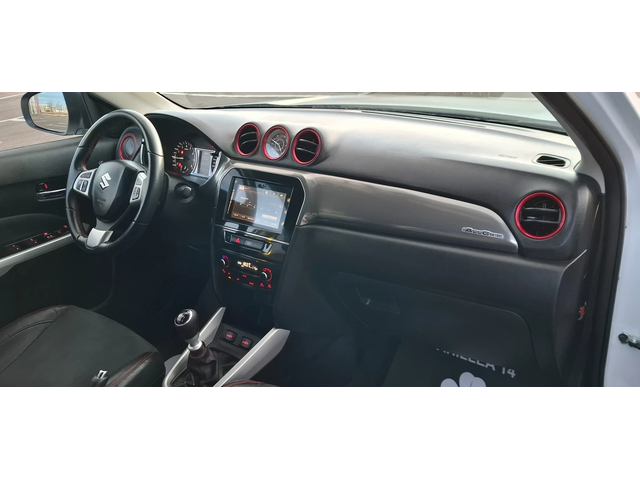 Suzuki Vitara 1.4 Turbo Piz Sulay 4x4  всички екстри за модела - автомобили, коли, обяви за нови и употребявани 6