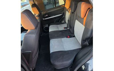 Suzuki Vitara 1.9 DDiS 130к.с.4WD Executive - автомобили, коли, обяви за нови и употребявани 10