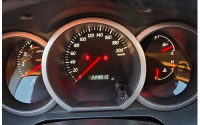 Suzuki Vitara 1.9 DDiS 130к.с.4WD Executive - автомобили, коли, обяви за нови и употребявани 12