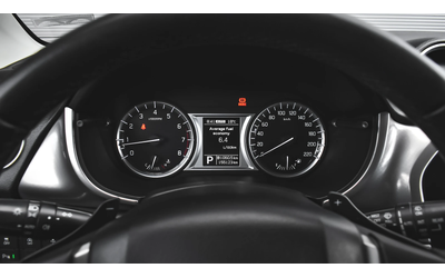 Suzuki Vitara 1.6 VVT 4x4 Automatic - автомобили, коли, обяви за нови и употребявани 13