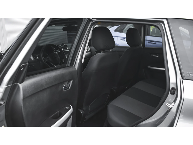 Suzuki Vitara 1.6 VVT 4x4 Automatic - автомобили, коли, обяви за нови и употребявани 8