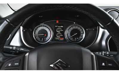 Suzuki Vitara 1.4 BoosterJet Privilege - автомобили, коли, обяви за нови и употребявани 14