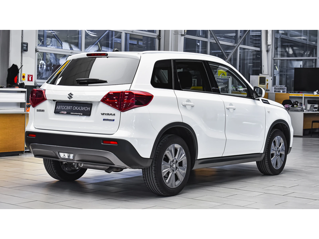 Suzuki Vitara 1.4 BoosterJet Comfort - автомобили, коли, обяви за нови и употребявани 5