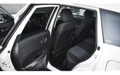 Suzuki Vitara 1.4 BoosterJet Comfort - автомобили, коли, обяви за нови и употребявани 8