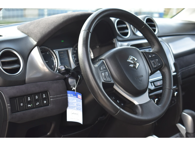 Suzuki Vitara 1.6D* SERGIO-CELANO* 4x4* FULL - автомобили, коли, обяви за нови и употребявани 8