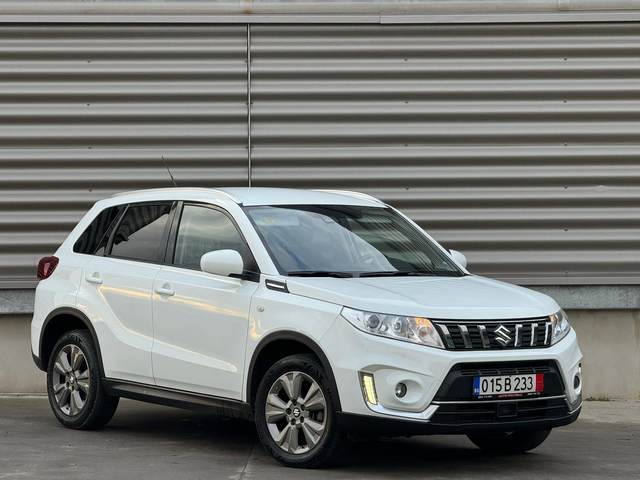 Suzuki Vitara 4x4 DISTRONIC* CAMERA* СОБСТВЕН ЛИЗИНГ* БАРТЕР - автомобили, коли, обяви за нови и употребявани 1