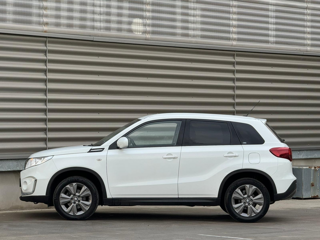 Suzuki Vitara 4x4 DISTRONIC* CAMERA* СОБСТВЕН ЛИЗИНГ* БАРТЕР - автомобили, коли, обяви за нови и употребявани 7