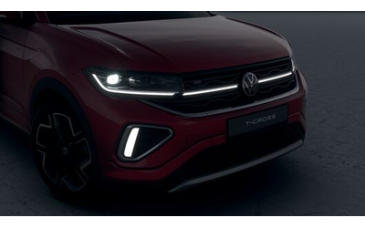 VW T-Cross T-Cross R-Line PLUS 1.5 TSI OPF DSG - автомобили, коли, обяви за нови и употребявани 6
