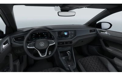 VW Taigo Taigo R-Line PLUS 1.5 TSI OPF DSG - автомобили, коли, обяви за нови и употребявани 9