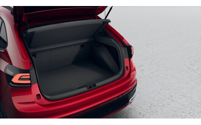 VW Taigo Taigo R-Line PLUS 1.5 TSI OPF DSG - автомобили, коли, обяви за нови и употребявани 10