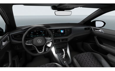 VW Taigo Taigo R-Line PLUS 1.5 TSI OPF DSG - автомобили, коли, обяви за нови и употребявани 9