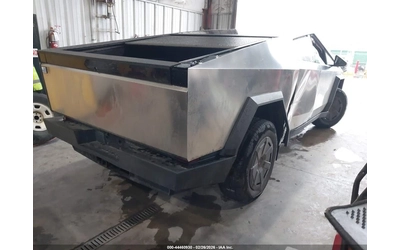tesla-cybertruck - 3