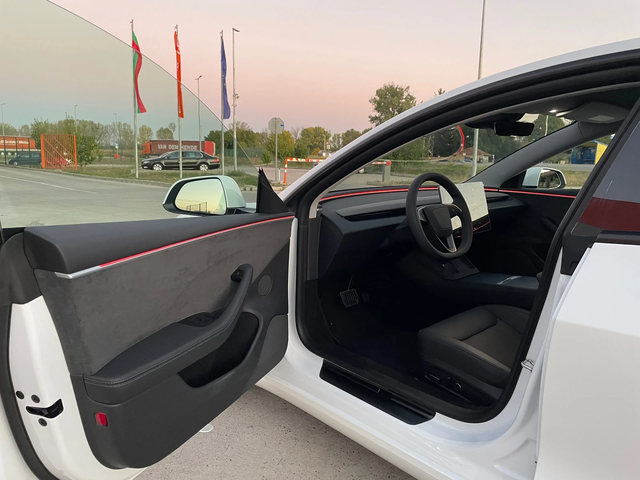 Tesla Model 3 New model 2024 LongRange - автомобили, коли, обяви за нови и употребявани 8